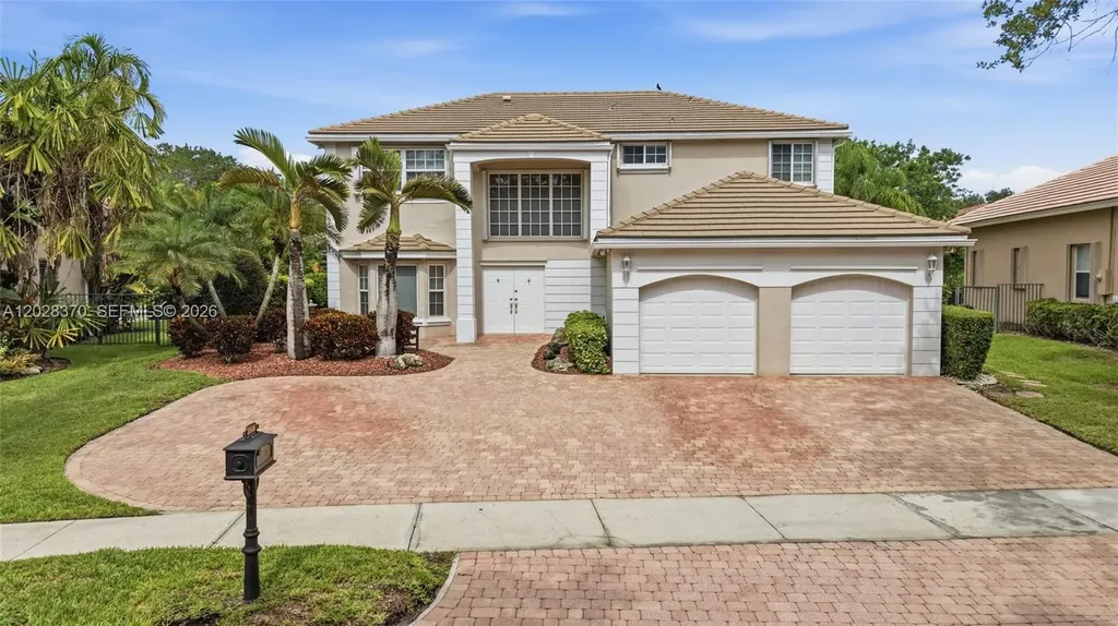 2608 Oakbrook Court Weston FL 33332