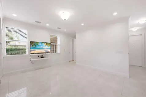 2608 Oakbrook Court Weston FL 33332
