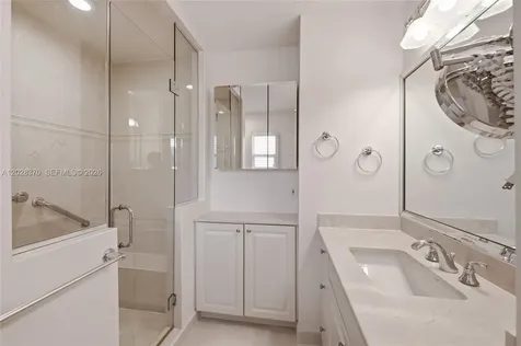 2608 Oakbrook Court Weston FL 33332