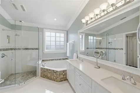 2608 Oakbrook Court Weston FL 33332
