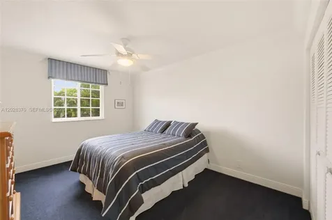 2608 Oakbrook Court Weston FL 33332