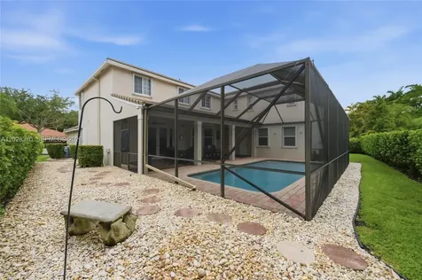 2608 Oakbrook Court Weston FL 33332
