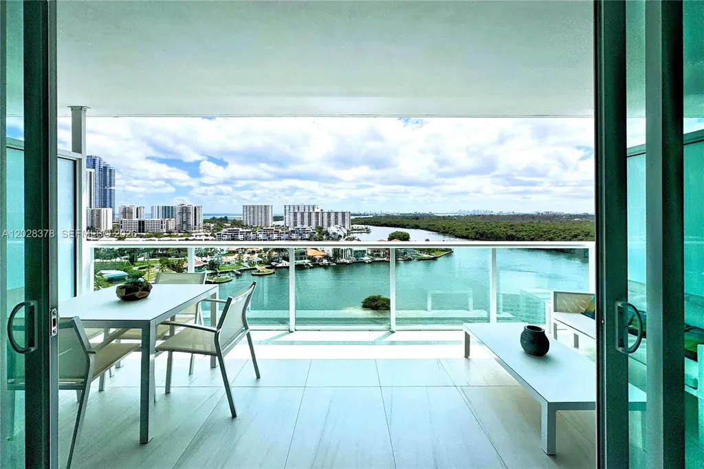 Sunny Isles Beach FL 33160