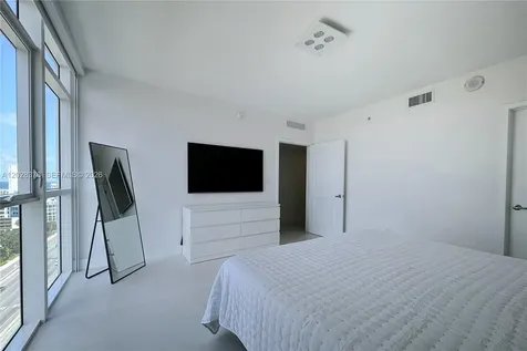 Sunny Isles Beach FL 33160