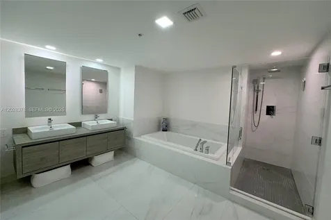 Sunny Isles Beach FL 33160