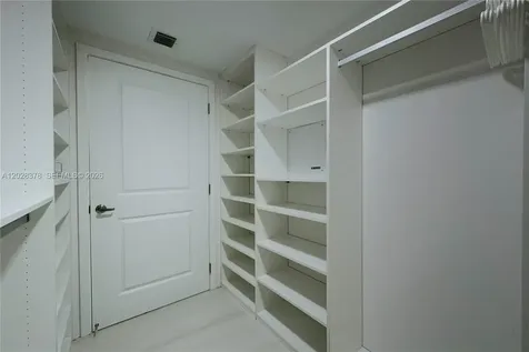 Sunny Isles Beach FL 33160