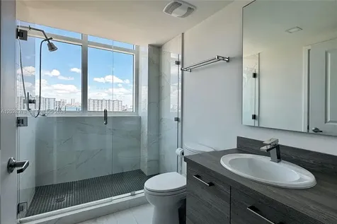 Sunny Isles Beach FL 33160