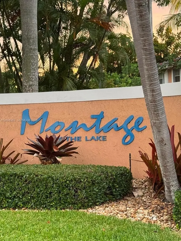 3263 NW 44th Street Oakland Park FL 33309