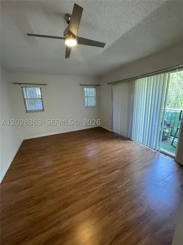 3263 NW 44th Street Oakland Park FL 33309