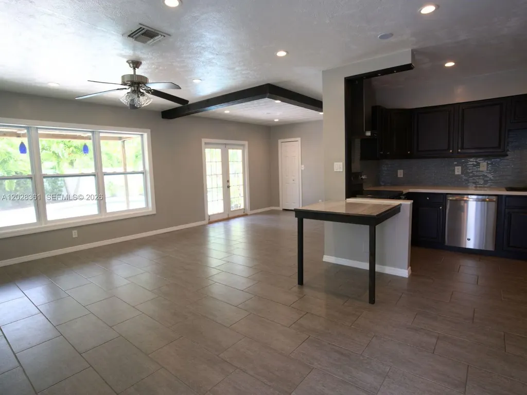 1701 NE 16th Avenue Fort Lauderdale FL 33305