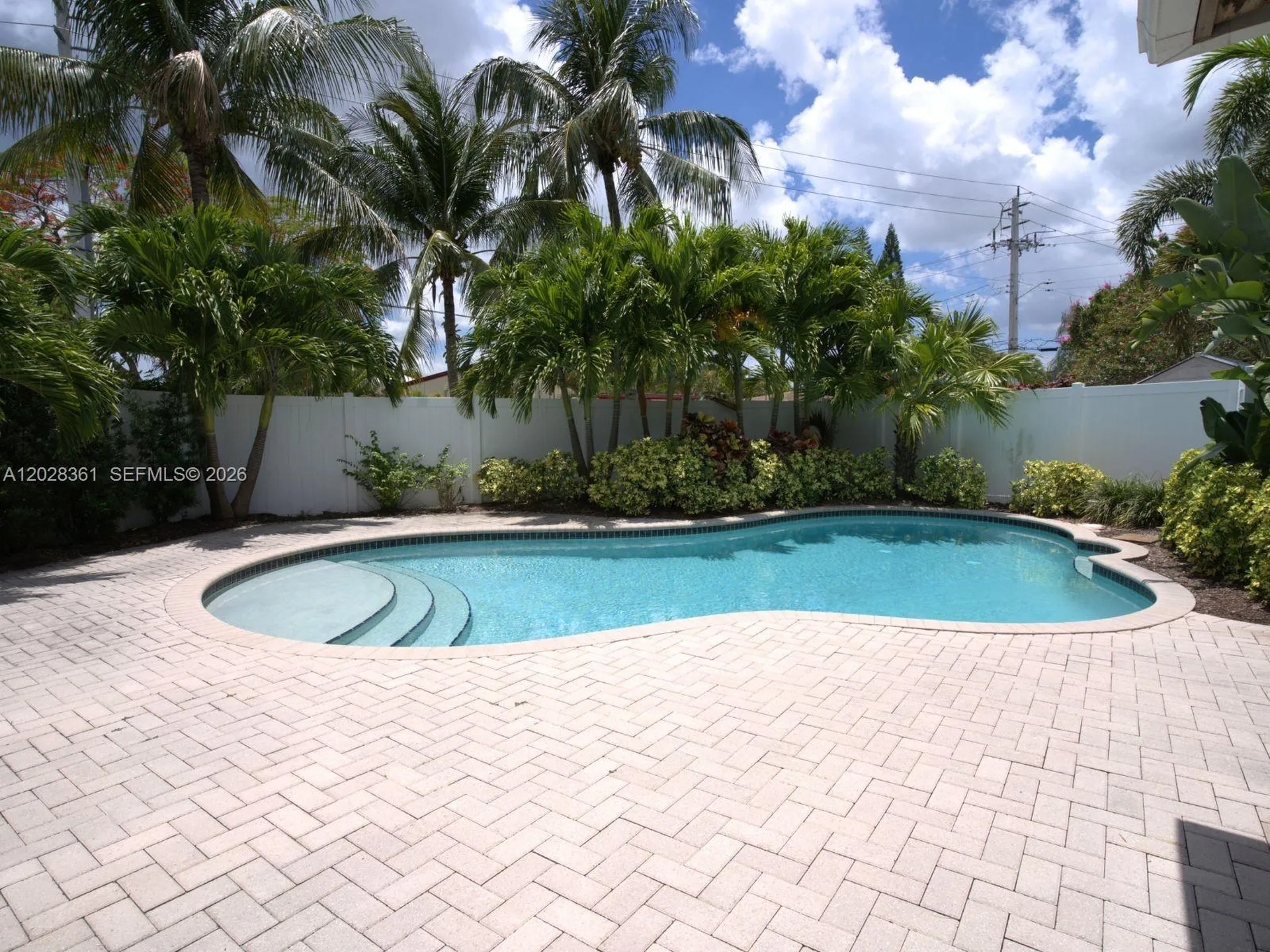1701 NE 16th Avenue Fort Lauderdale FL 33305