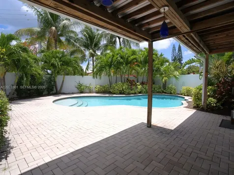 1701 NE 16th Avenue Fort Lauderdale FL 33305