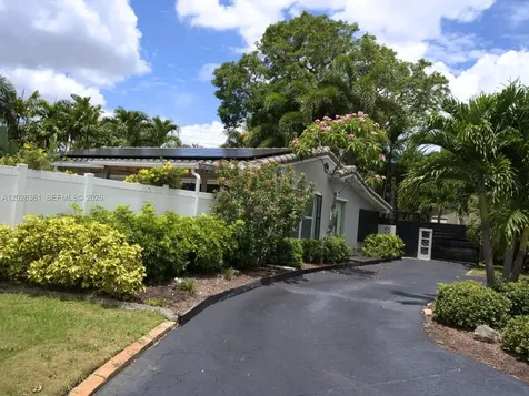 1701 NE 16th Avenue Fort Lauderdale FL 33305
