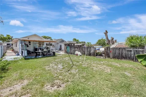 15801 NW 47th Avenue Miami Gardens FL 33054