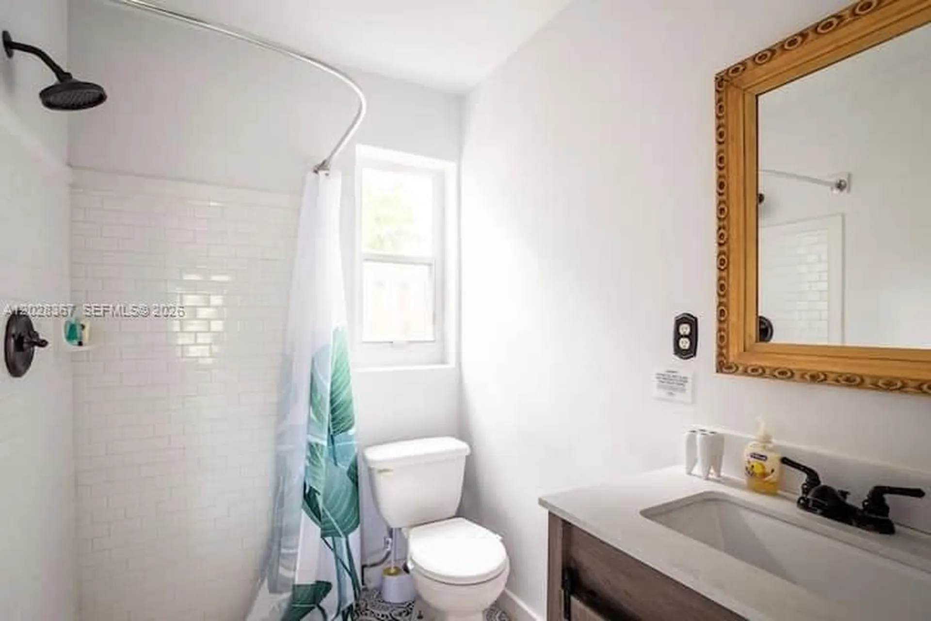 1516 S 17th Avenue Hollywood FL 33020