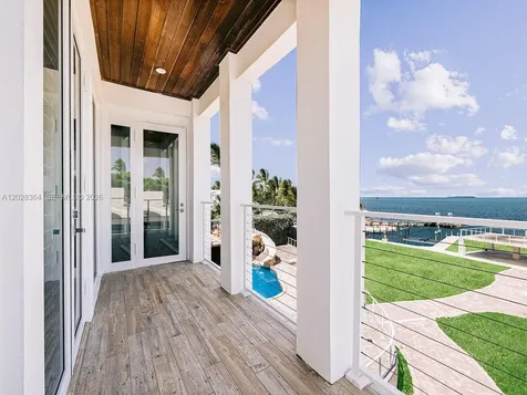 89401 Old Highway Plantation Key FL 33070
