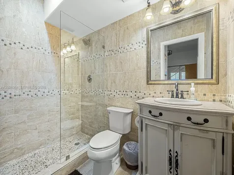 89401 Old Highway Plantation Key FL 33070