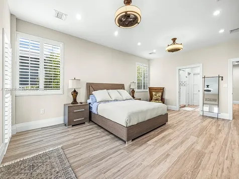 89401 Old Highway Plantation Key FL 33070