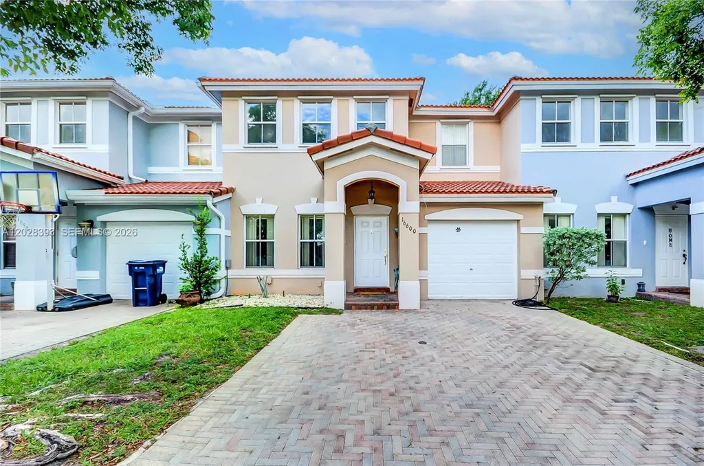 16600 SW 47th Terrace Miami FL 33185