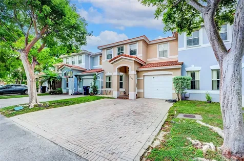 16600 SW 47th Terrace Miami FL 33185