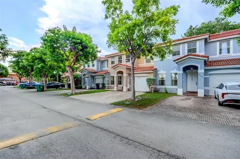 16600 SW 47th Terrace Miami FL 33185