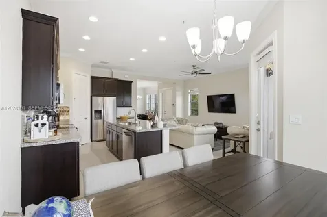 1507 SW 113th Avenue Pembroke Pines FL 33025