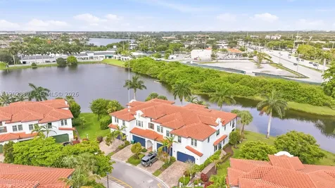 1507 SW 113th Avenue Pembroke Pines FL 33025