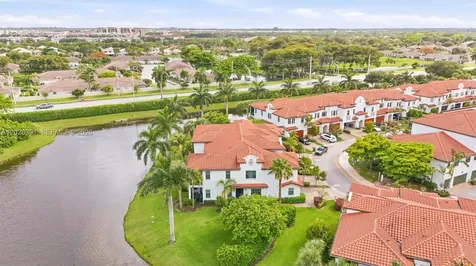 1507 SW 113th Avenue Pembroke Pines FL 33025