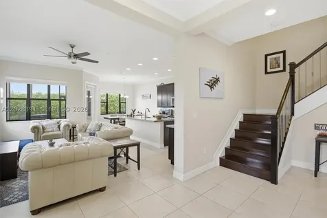 1507 SW 113th Avenue Pembroke Pines FL 33025