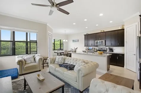 1507 SW 113th Avenue Pembroke Pines FL 33025