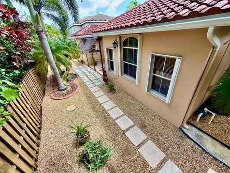 3626 SW 161st Terrace Miramar FL 33027