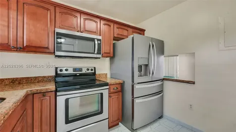 2811 N Pine Island Road Sunrise FL 33322