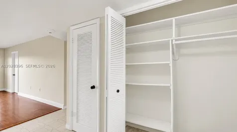 2811 N Pine Island Road Sunrise FL 33322
