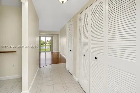2811 N Pine Island Road Sunrise FL 33322