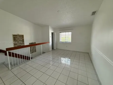 2212 W 74th Street Hialeah FL 33016