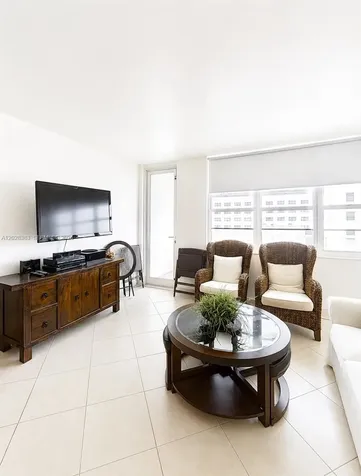 100 Lincoln Road Miami Beach FL 33139