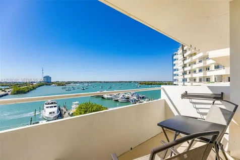 7904 West Drive North Bay Village FL 33141