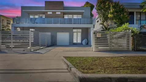 3162 Hibiscus Street Miami FL 33133