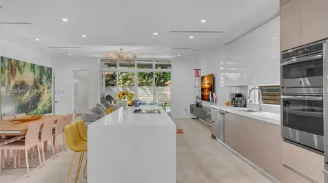 3162 Hibiscus Street Miami FL 33133