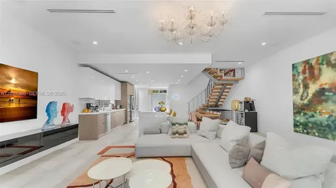 3162 Hibiscus Street Miami FL 33133