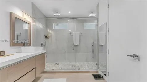 3162 Hibiscus Street Miami FL 33133
