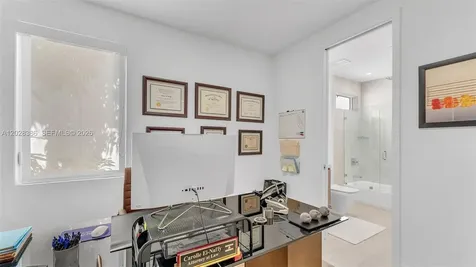 3162 Hibiscus Street Miami FL 33133
