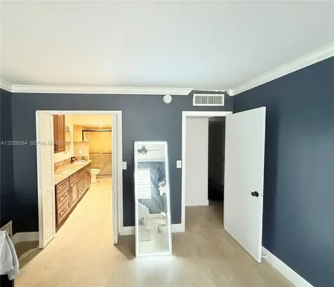 6101 N Falls Cir Drive Lauderhill FL 33319