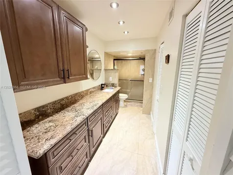 6101 N Falls Cir Drive Lauderhill FL 33319