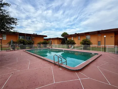 9429 SW 76th Street Miami FL 33173