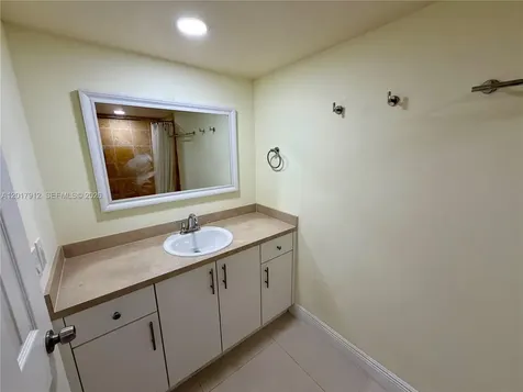 9429 SW 76th Street Miami FL 33173