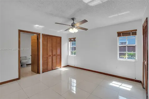 7811 SW 9th Terrace Miami FL 33144