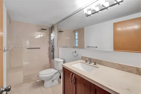 7811 SW 9th Terrace Miami FL 33144