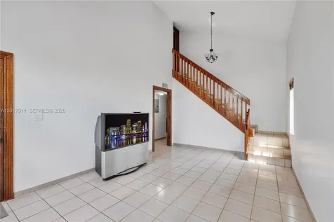 7811 SW 9th Terrace Miami FL 33144
