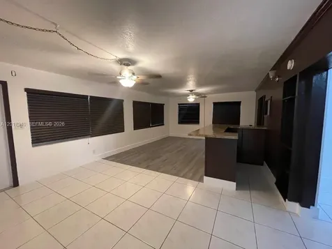 1011 Avenue F Riviera Beach FL 33404